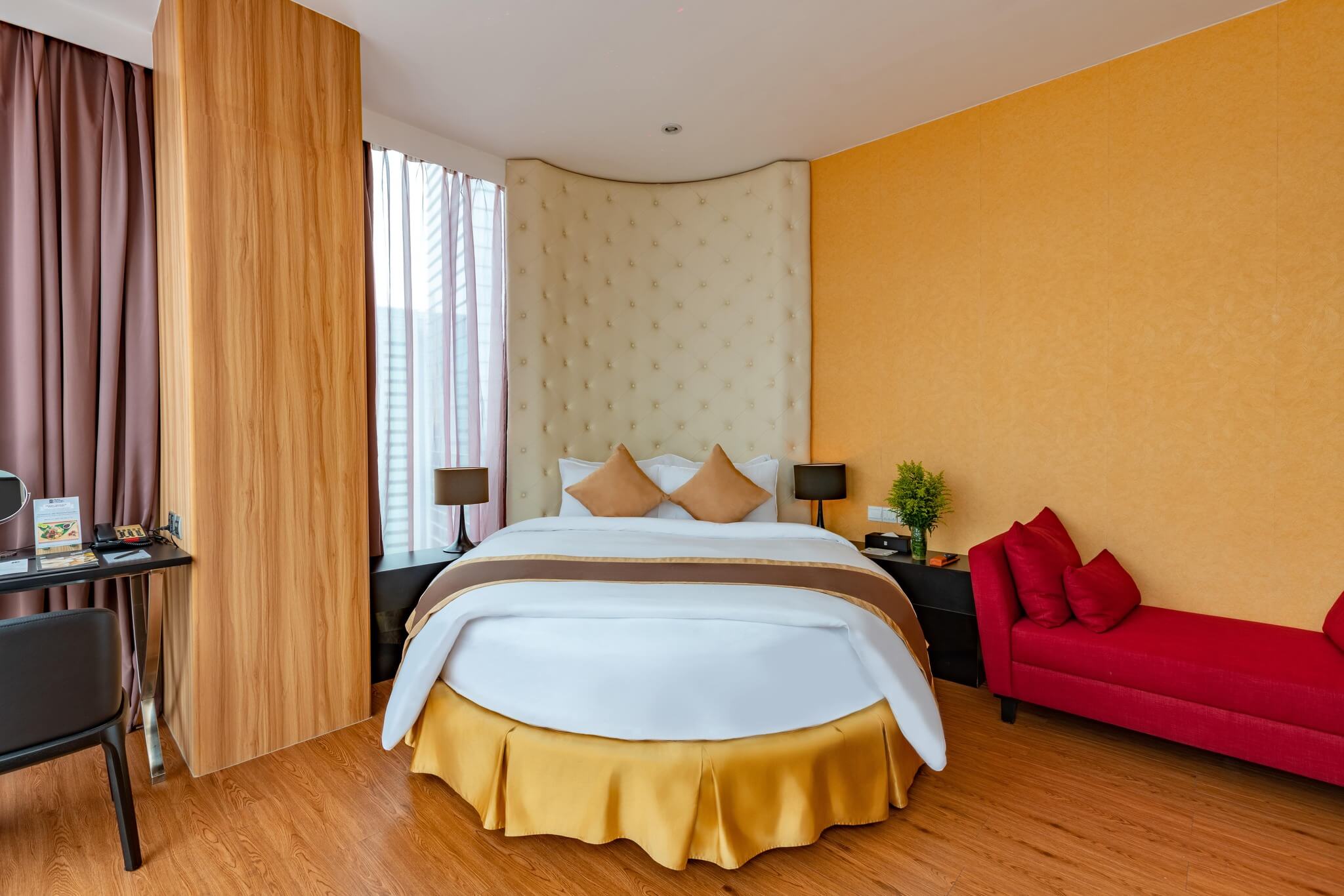 Designer Suite | Bay Hotel Ho Chi Minh