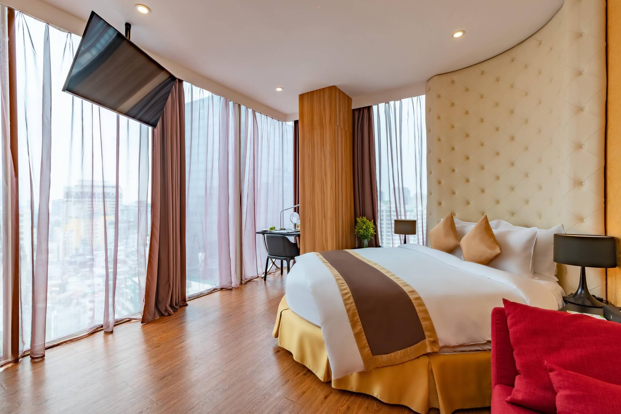 Designer Suite | Bay Hotel Ho Chi Minh